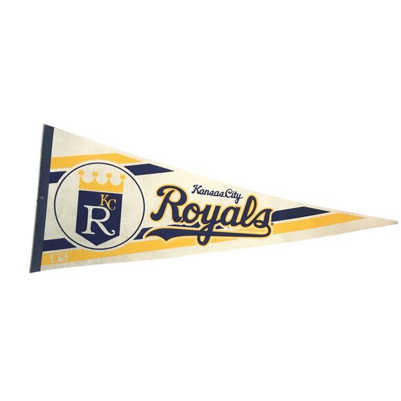 Vintage Kansas City Royals Pennant 1980  Mancave Baseball MLB - Picture 1 of 8